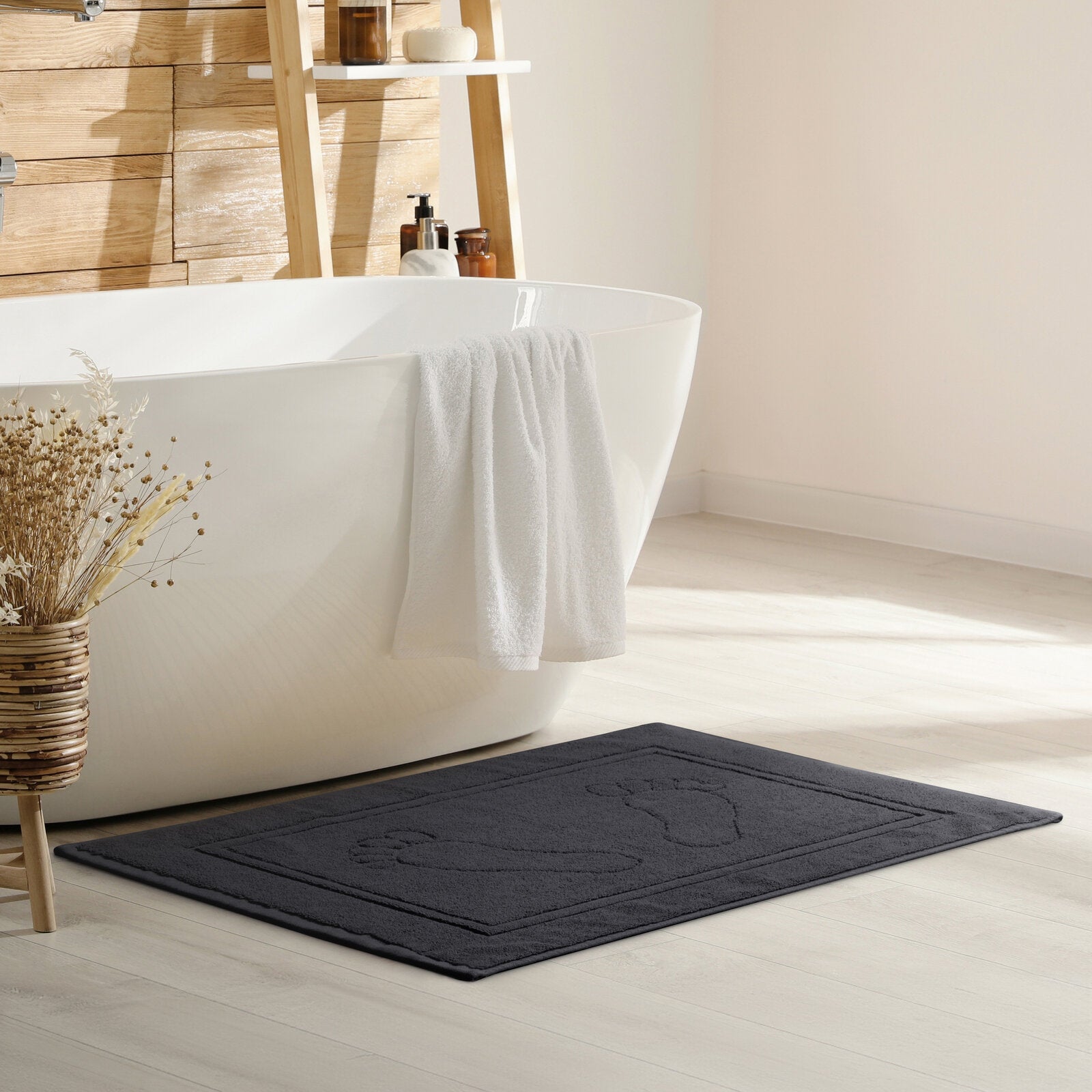 f0d108fcda5937a50f80594458a7fea9