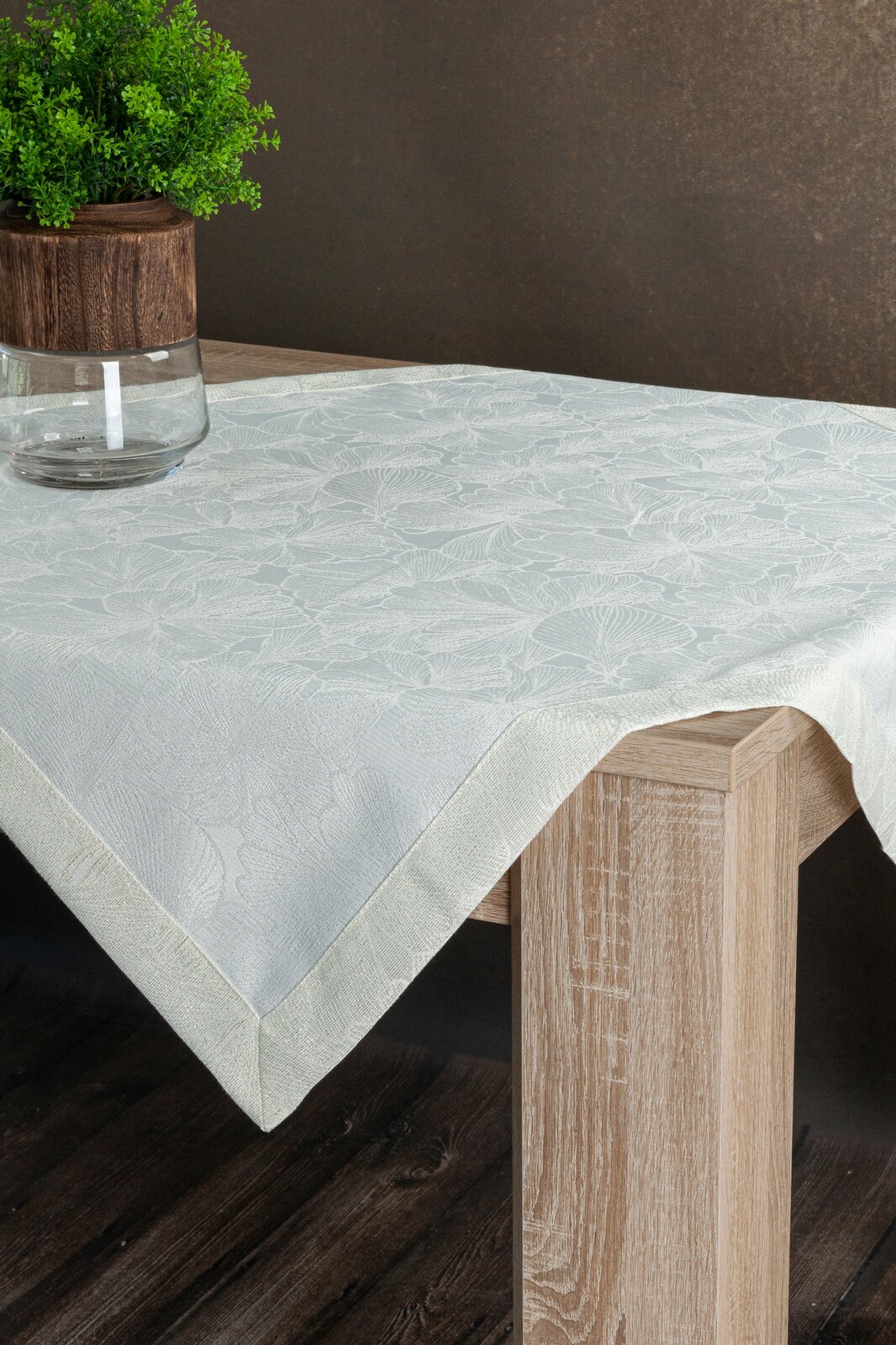 8a8bddff1933f564c3813829d985b7df